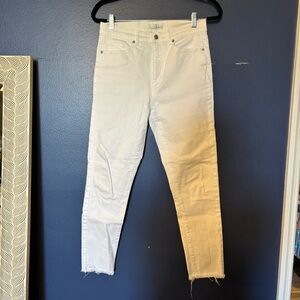 ⚪️LOFT⚪️ White Denim Skinny Jeans